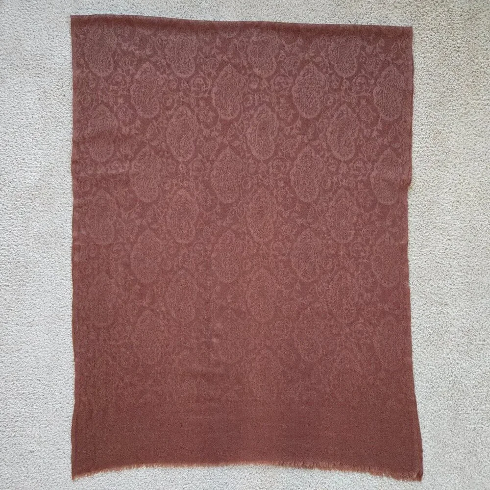 NWOT Cashmere Jacquard Lightweight Scarf Milk Chocolate